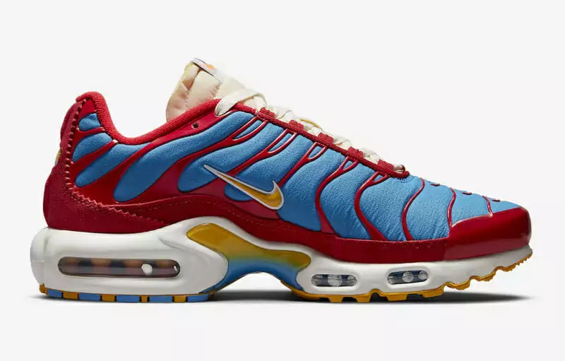 nike air max plus tn se running club university blue1